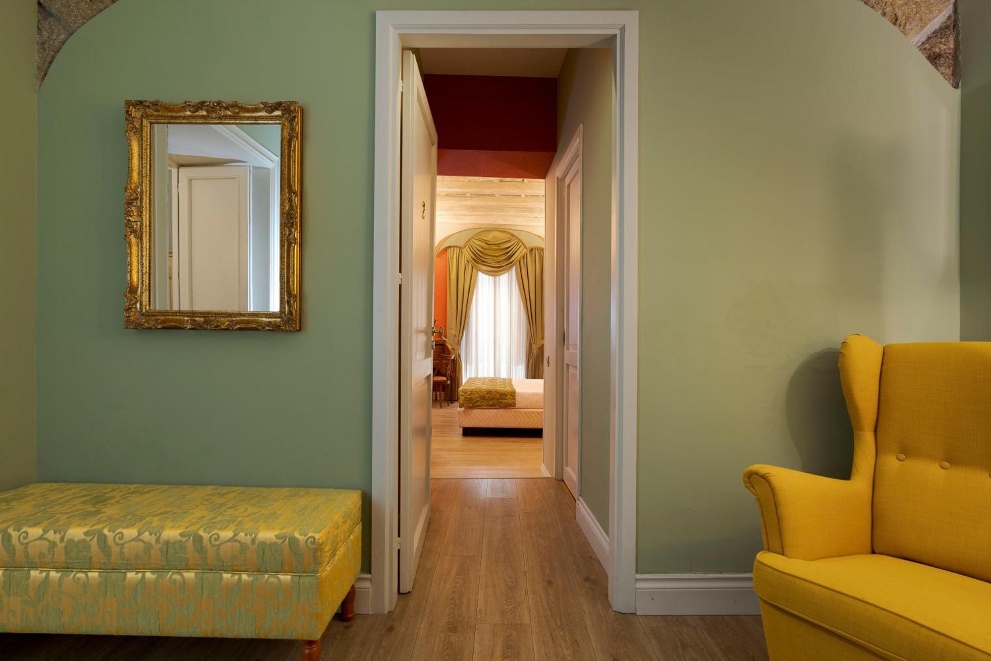 Palazzo Arone Dei Baroni Di Valentino Hotel Palermo Eksteriør billede