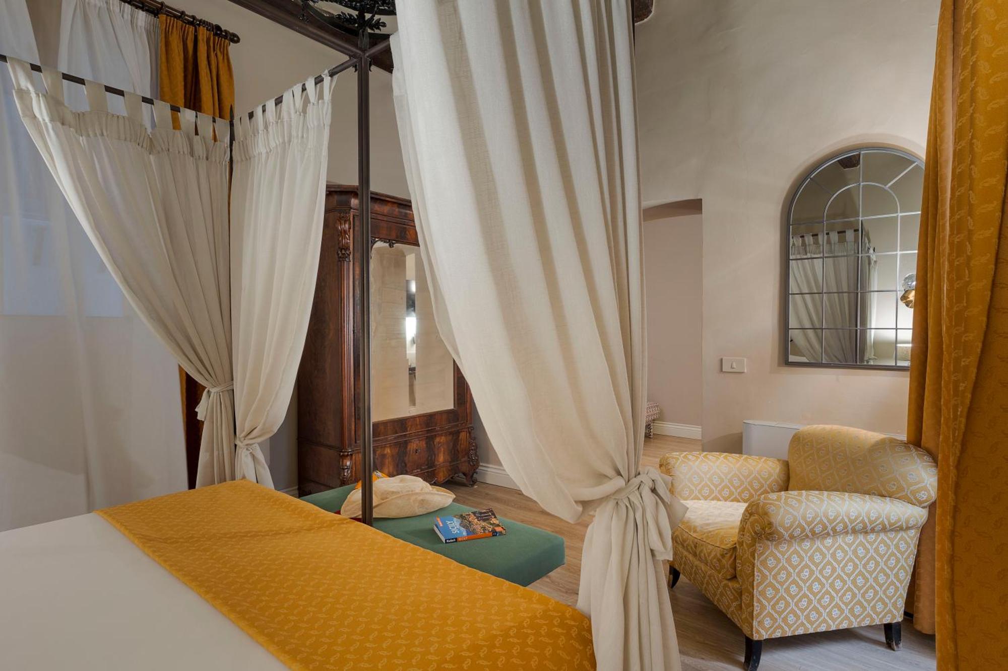 Palazzo Arone Dei Baroni Di Valentino Hotel Palermo Eksteriør billede